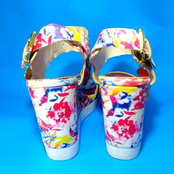 Juicy couture wedges - Picture 7 of 16